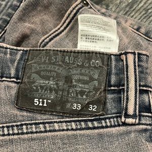 Levi’s slim 511 33x32 plum purple overdyed jeans